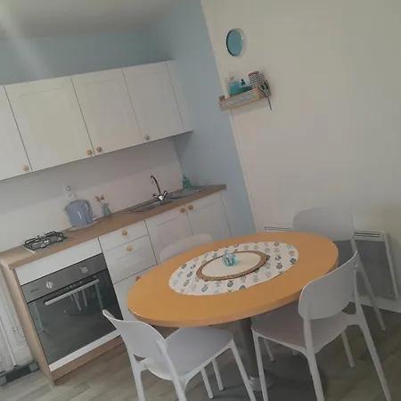 2 Pieces * Jullouville-les-Pins